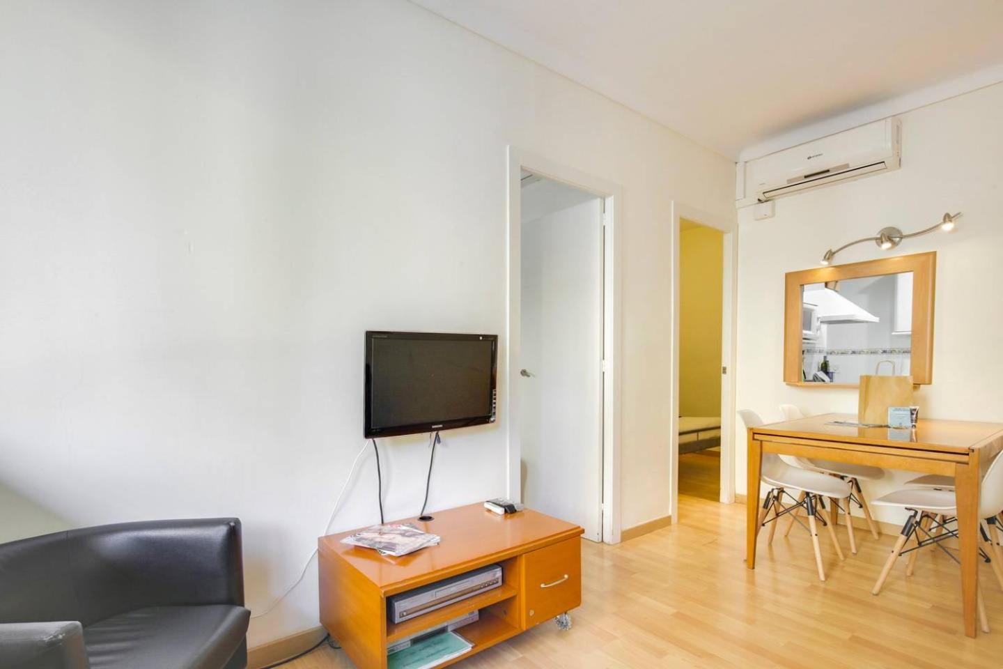 Cozy 2 Bedroom Next To Arc De Triomf Barcelona Eksteriør billede
