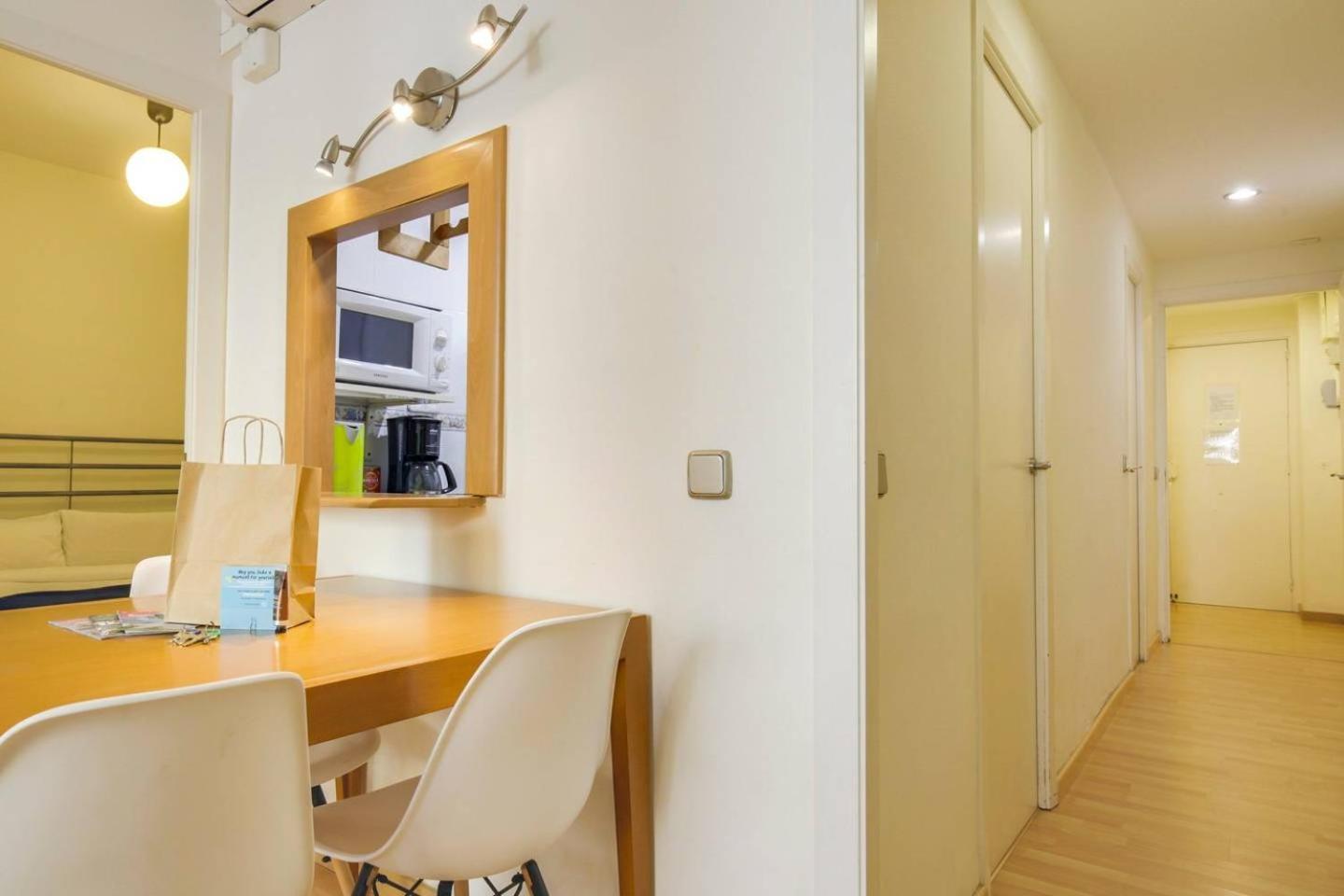 Cozy 2 Bedroom Next To Arc De Triomf Barcelona Eksteriør billede